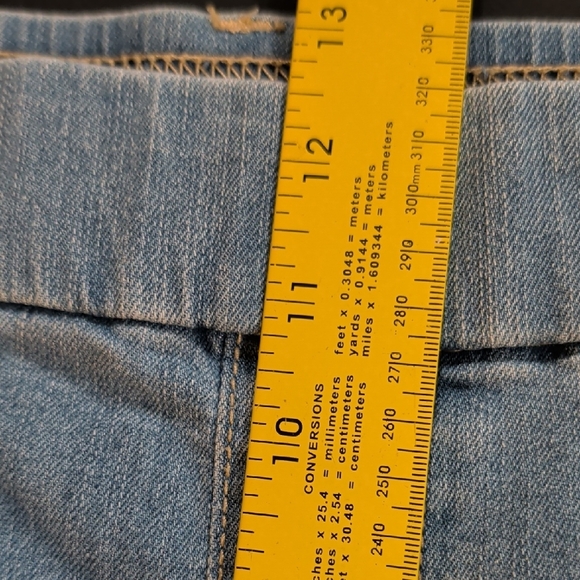 Women's Light Blue Jeans 18 - Picture 9 of 10